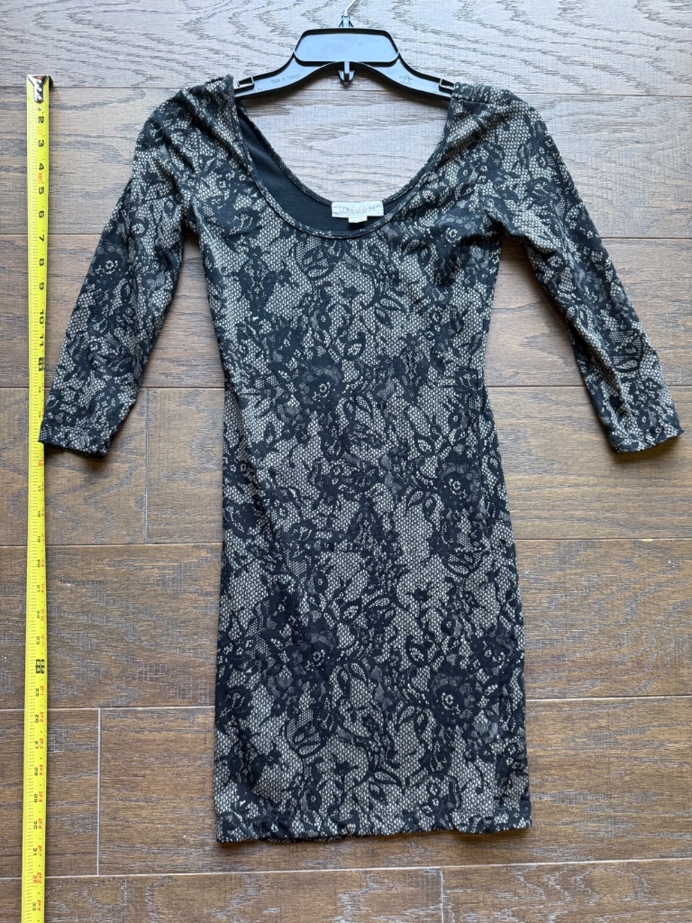 Forever 21 Black Lace Bodycon Mini Dress | Scoop Back | 3/4 Sleeve